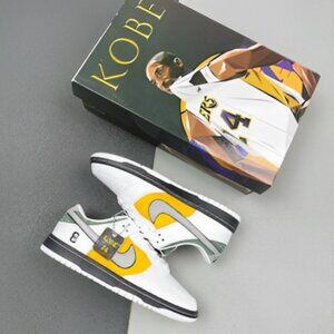 Custom Nike SB Dunk Low Kobe Basketball Sneakers